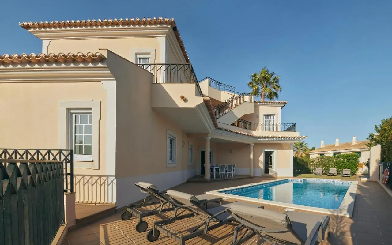 Villa Monte Das Oliveiras Lux - 600M From The Beach - Swimming Pool - Wi Fi - Aircon Albufeira