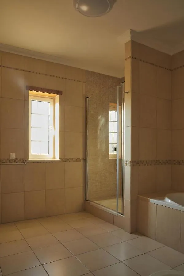 Villa Monte Das Oliveiras Lux - 600M From The Beach - Swimming Pool - Wi Fi - Aircon Albufeira